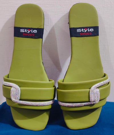 Stylish Women's Synthetic Leather Casual Flats