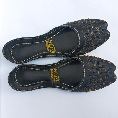 Women's Synthetic Leather Beads Khussa